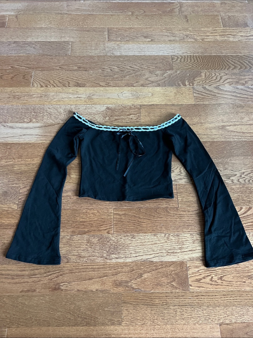 Edikted Black Off-Shoulder Crop Top with whiteTrim